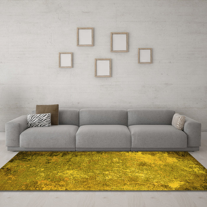 Machine Washable Oriental Yellow Industrial Rug in a Living Room, wshurb2045yw