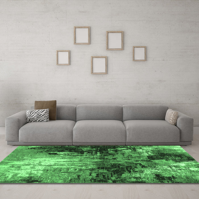 Machine Washable Oriental Emerald Green Industrial Area Rugs in a Living Room,, wshurb2046emgrn