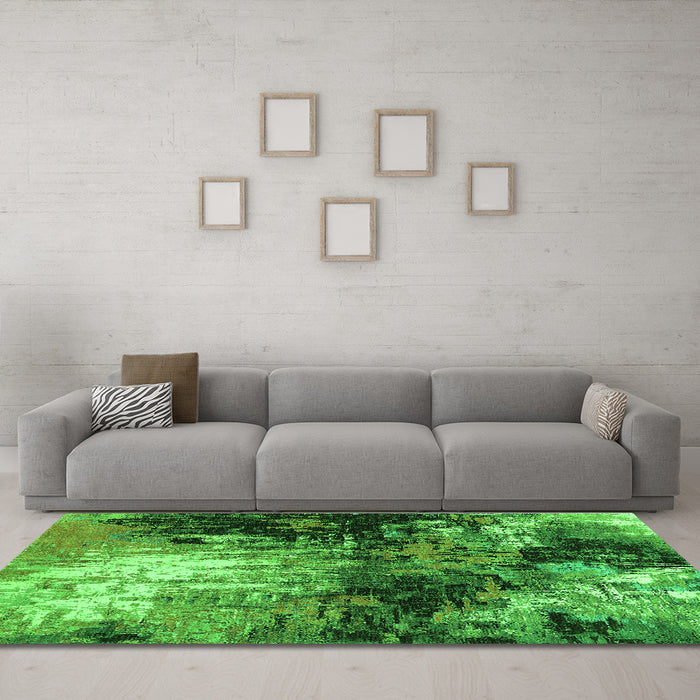 Machine Washable Oriental Green Industrial Area Rugs in a Living Room,, wshurb2046grn