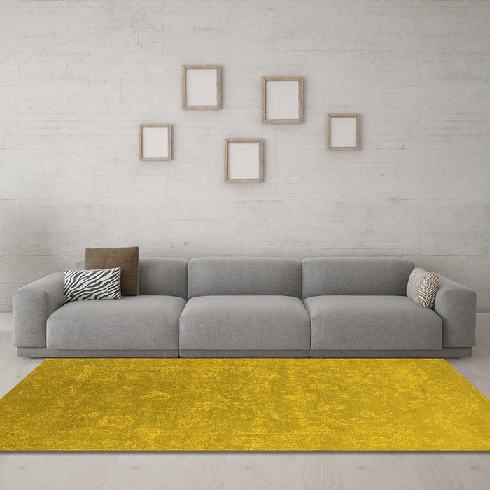 Machine Washable Oriental Yellow Industrial Rug in a Living Room, wshurb2049yw