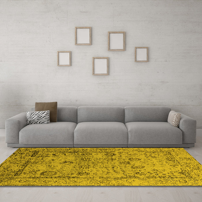 Machine Washable Oriental Yellow Industrial Rug in a Living Room, wshurb2051yw