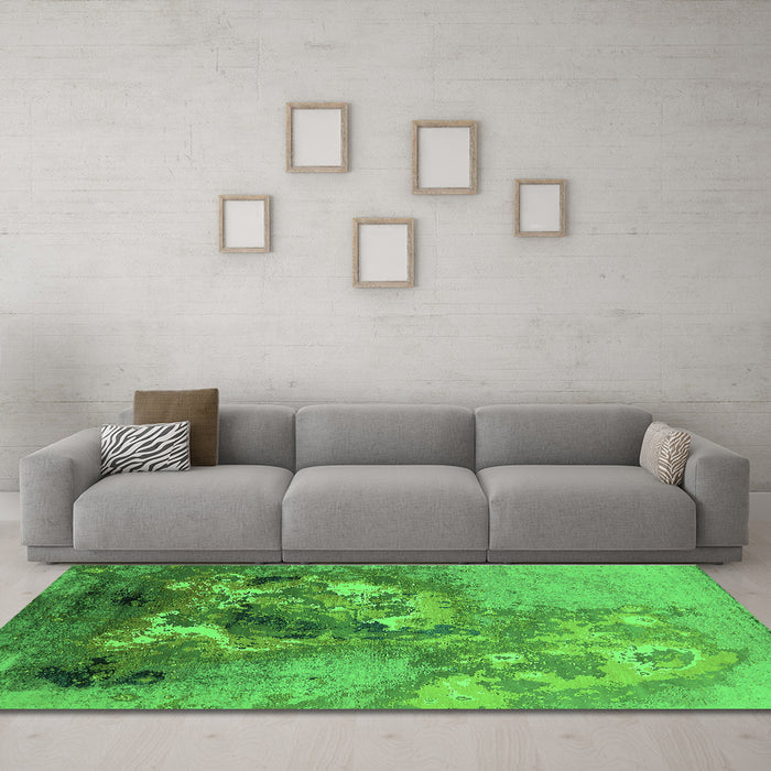 Machine Washable Oriental Green Industrial Area Rugs in a Living Room,, wshurb2055grn