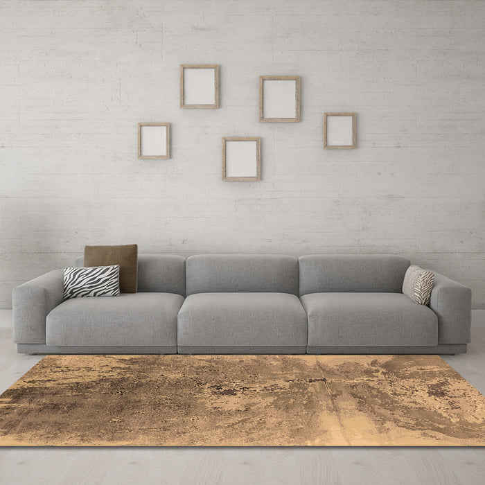 Machine Washable Oriental Brown Industrial Rug in a Living Room,, wshurb2059brn