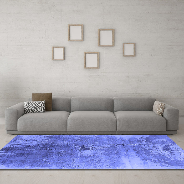 Machine Washable Oriental Blue Industrial Rug in a Living Room, wshurb2059blu