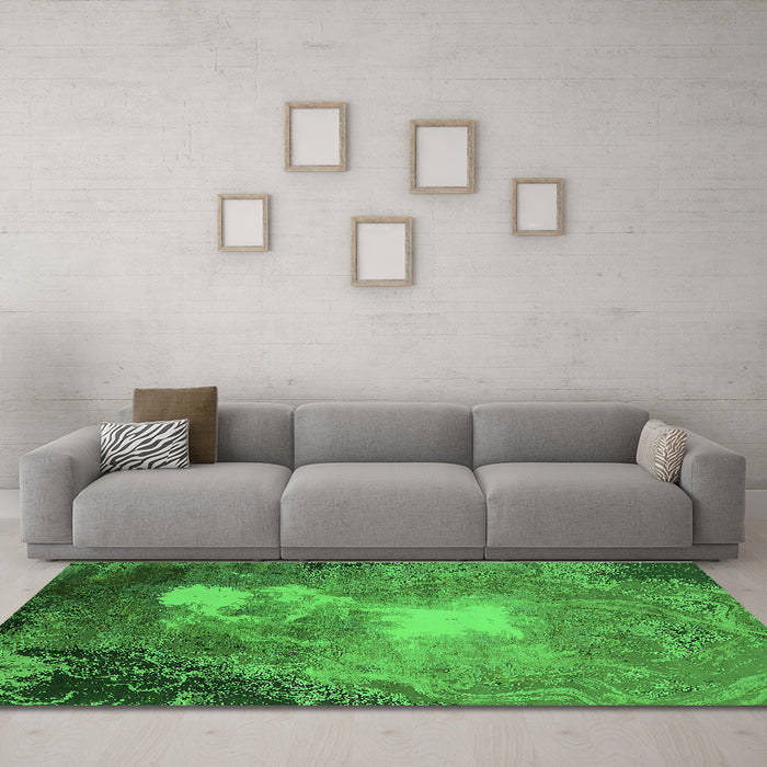 Machine Washable Oriental Green Industrial Area Rugs in a Living Room,, wshurb2060grn