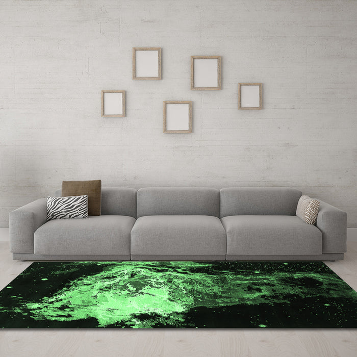 Machine Washable Oriental Emerald Green Industrial Area Rugs in a Living Room,, wshurb2062emgrn