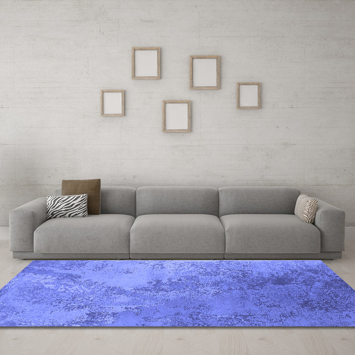 Machine Washable Oriental Blue Industrial Rug in a Living Room, wshurb2063blu