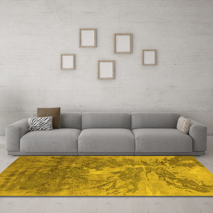 Machine Washable Oriental Yellow Industrial Rug in a Living Room, wshurb2064yw
