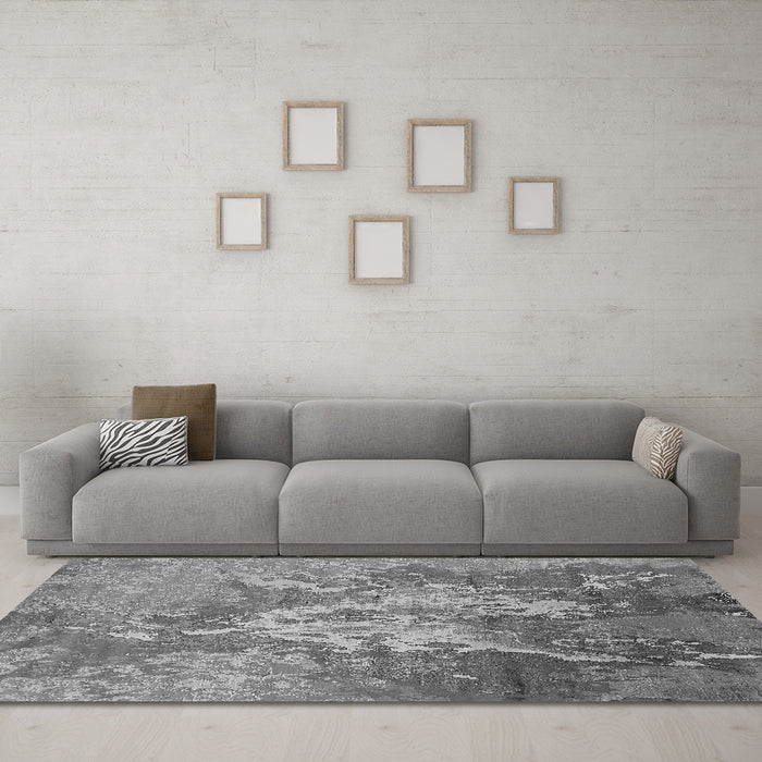 Machine Washable Oriental Gray Industrial Rug in a Living Room,, wshurb2065gry