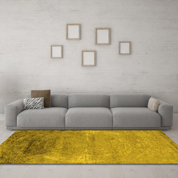 Machine Washable Oriental Yellow Industrial Rug in a Living Room, wshurb2071yw