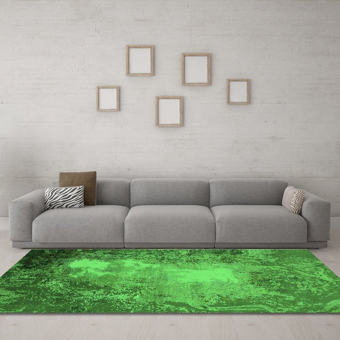 Machine Washable Oriental Green Industrial Area Rugs in a Living Room,, wshurb2074grn