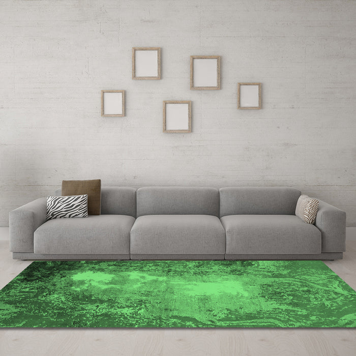 Machine Washable Oriental Emerald Green Industrial Area Rugs in a Living Room,, wshurb2074emgrn
