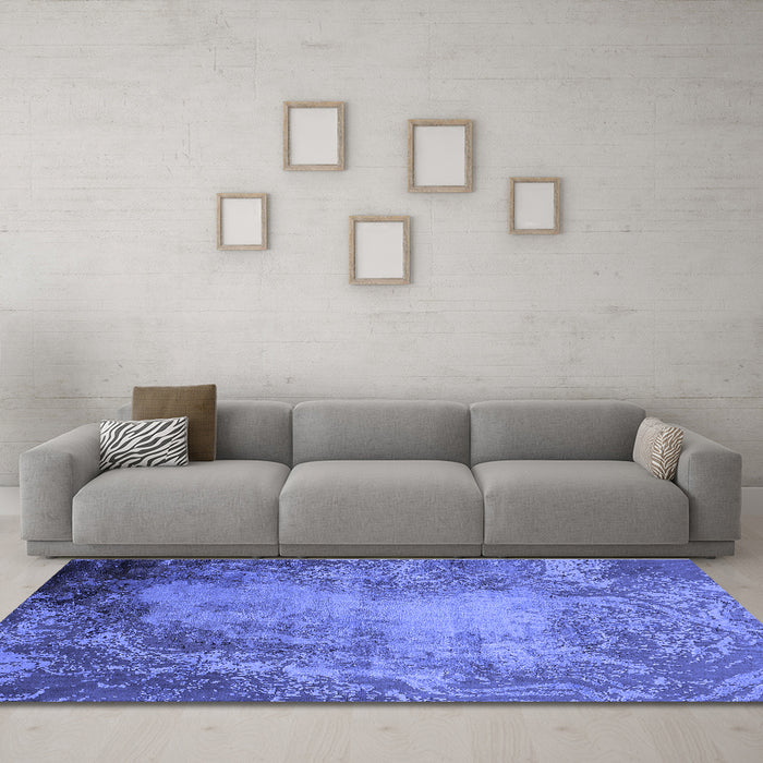 Machine Washable Oriental Blue Industrial Rug in a Living Room, wshurb2075blu