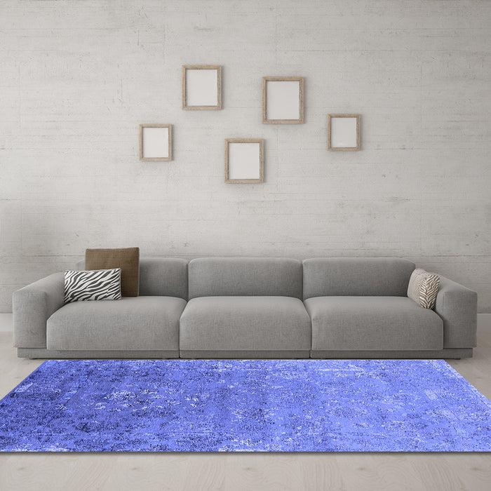 Machine Washable Oriental Blue Industrial Rug in a Living Room, wshurb2077blu