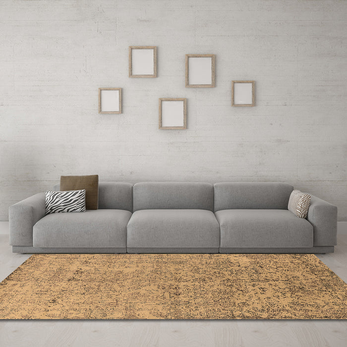 Machine Washable Oriental Brown Industrial Rug in a Living Room,, wshurb2079brn