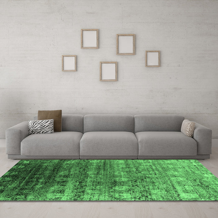 Machine Washable Oriental Emerald Green Industrial Area Rugs in a Living Room,, wshurb2081emgrn