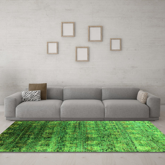 Machine Washable Oriental Green Industrial Area Rugs in a Living Room,, wshurb2081grn