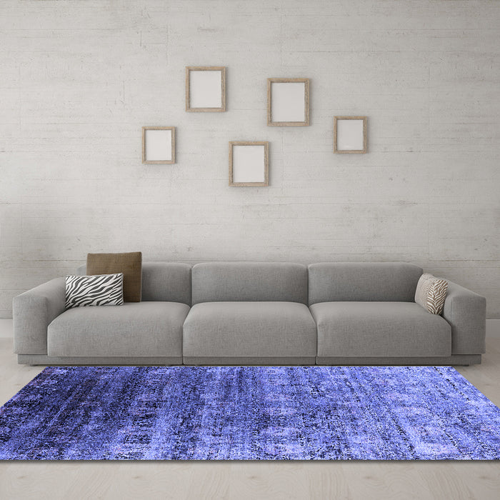 Machine Washable Oriental Blue Industrial Rug in a Living Room, wshurb2081blu