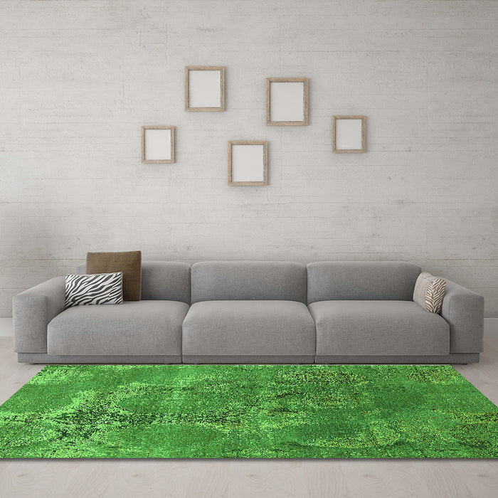 Machine Washable Oriental Green Industrial Area Rugs in a Living Room,, wshurb2083grn