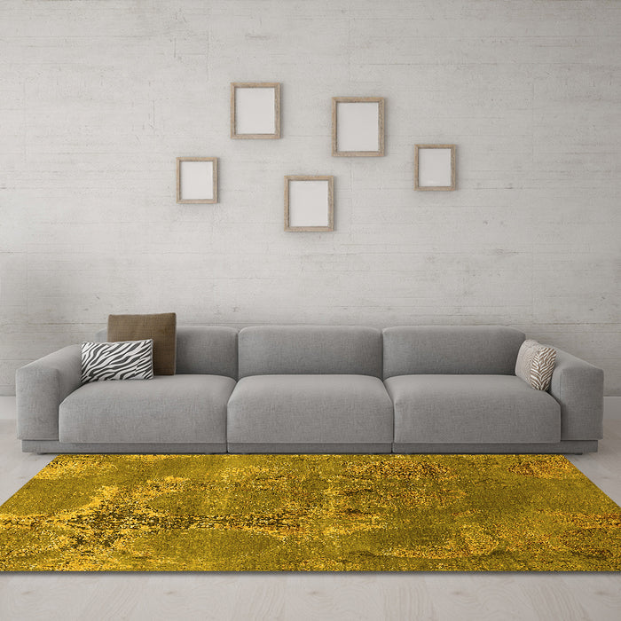 Machine Washable Oriental Yellow Industrial Rug in a Living Room, wshurb2083yw