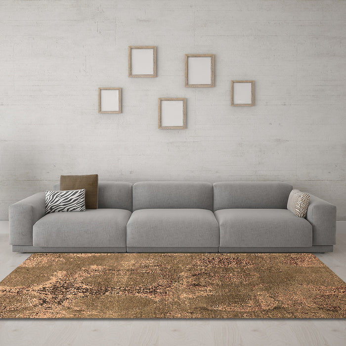 Machine Washable Oriental Brown Industrial Rug in a Living Room,, wshurb2083brn