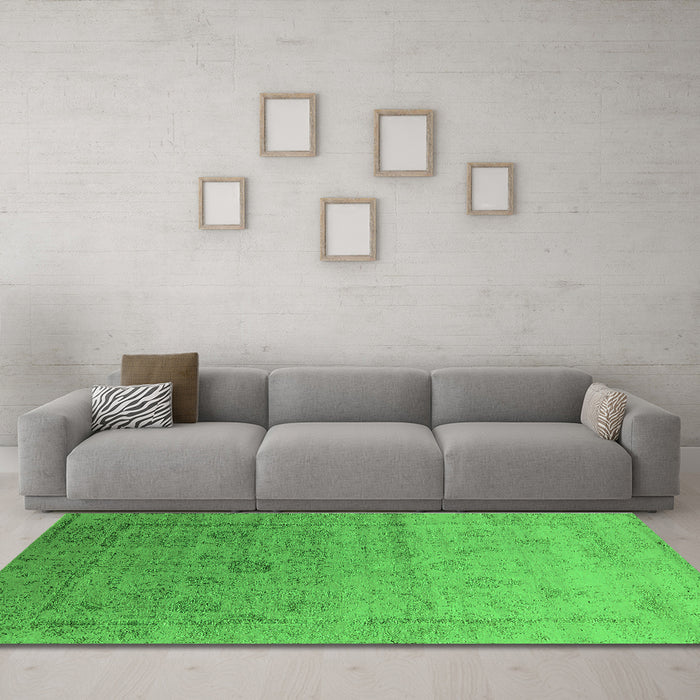 Machine Washable Oriental Green Industrial Area Rugs in a Living Room,, wshurb2086grn