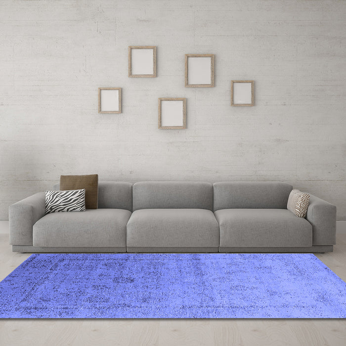 Machine Washable Oriental Blue Industrial Rug in a Living Room, wshurb2086blu
