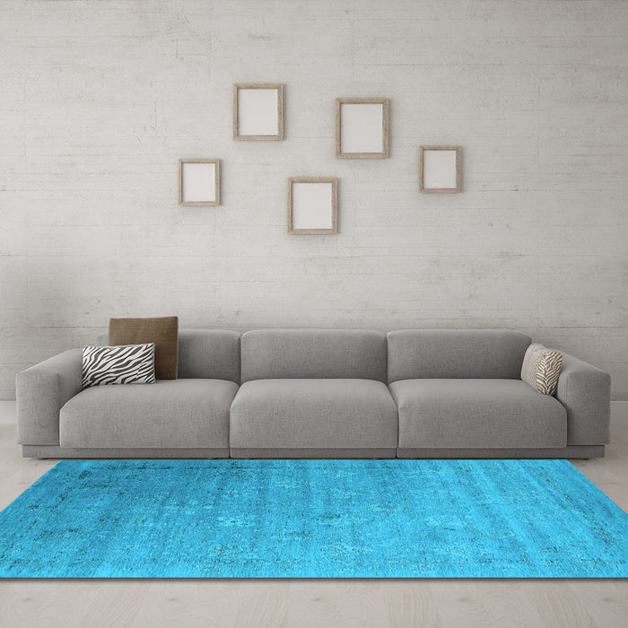 Machine Washable Oriental Light Blue Industrial Rug in a Living Room, wshurb2087lblu