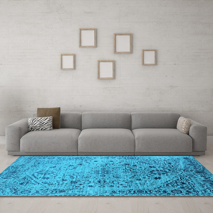 Machine Washable Oriental Light Blue Industrial Rug in a Living Room, wshurb2090lblu