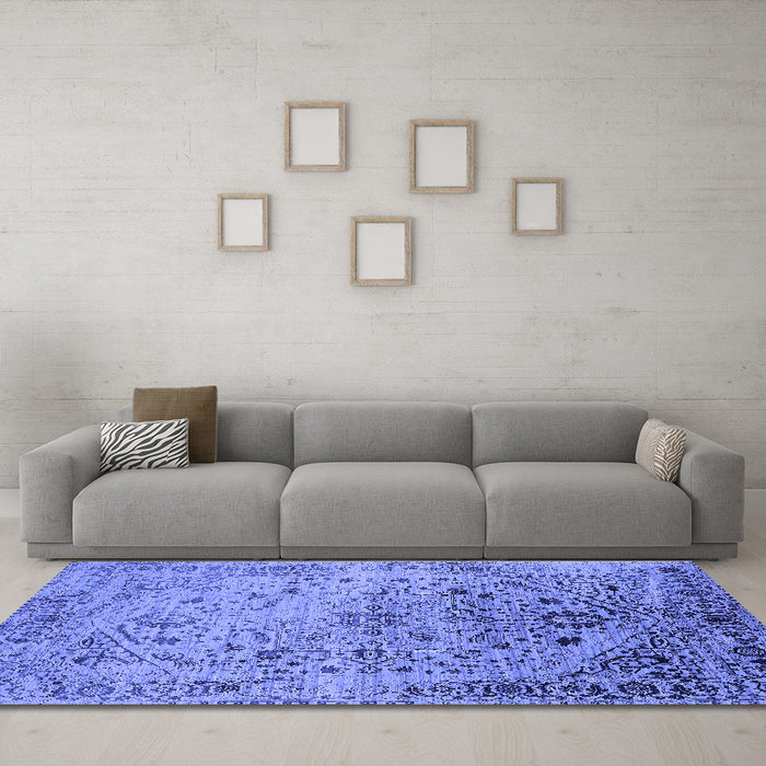 Machine Washable Oriental Blue Industrial Rug in a Living Room, wshurb2090blu