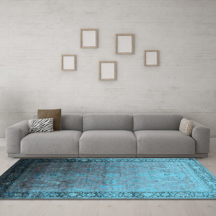 Machine Washable Oriental Light Blue Industrial Rug in a Living Room, wshurb2094lblu