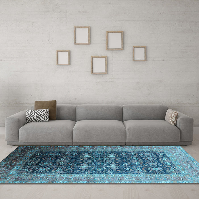Machine Washable Oriental Light Blue Industrial Rug in a Living Room, wshurb2095lblu