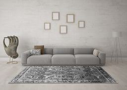 Machine Washable Oriental Gray Industrial Rug in a Living Room,, wshurb2098gry