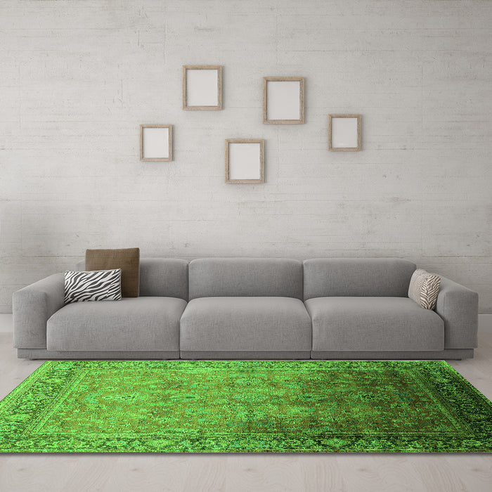 Machine Washable Oriental Green Industrial Area Rugs in a Living Room,, wshurb2102grn