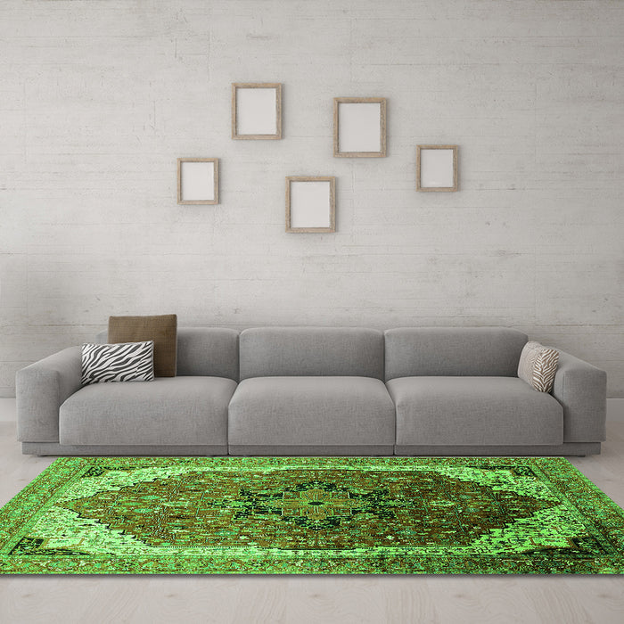 Machine Washable Oriental Green Industrial Area Rugs in a Living Room,, wshurb2106grn