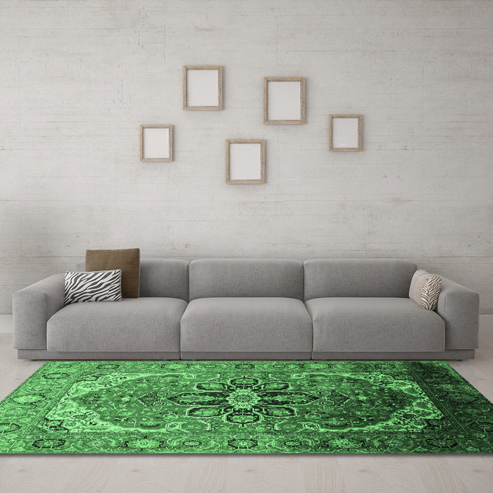 Machine Washable Oriental Emerald Green Industrial Area Rugs in a Living Room,, wshurb2107emgrn