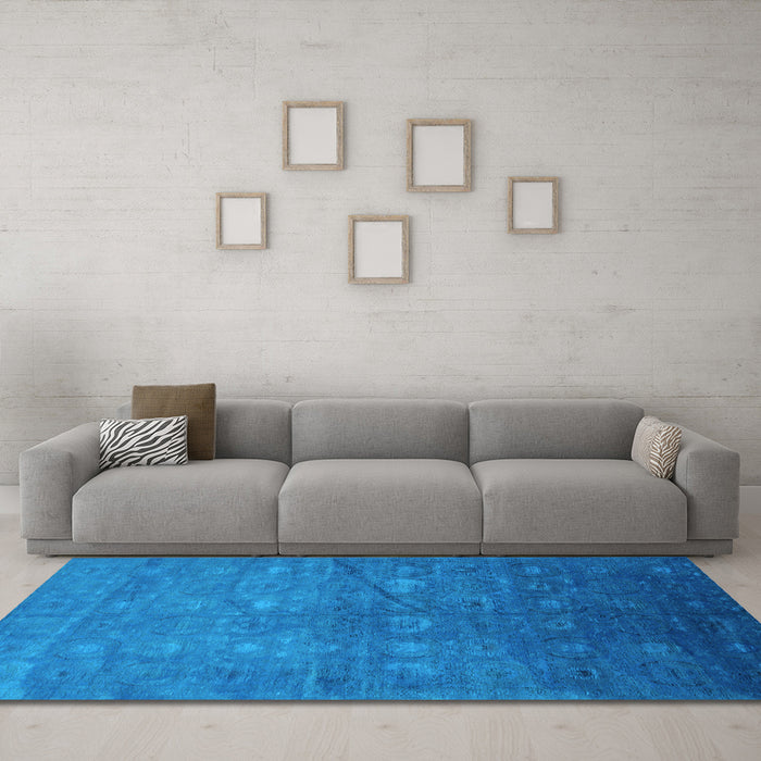 Machine Washable Oriental Light Blue Industrial Rug in a Living Room, wshurb2108lblu