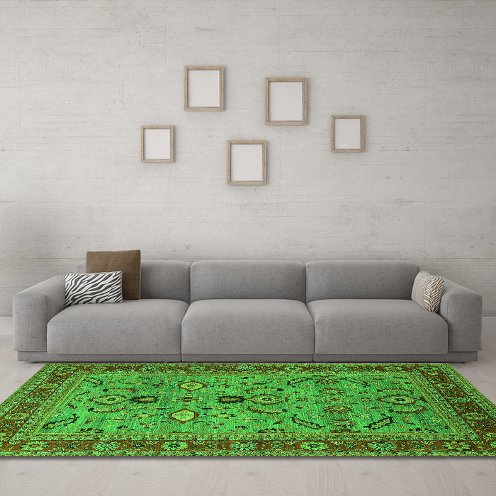 Machine Washable Oriental Green Industrial Area Rugs in a Living Room,, wshurb2114grn