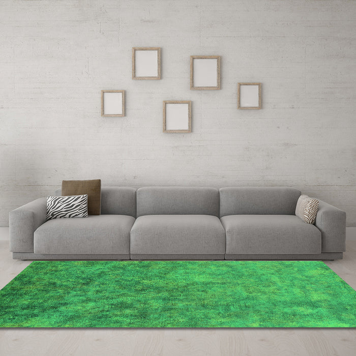 Machine Washable Oriental Green Industrial Area Rugs in a Living Room,, wshurb2118grn