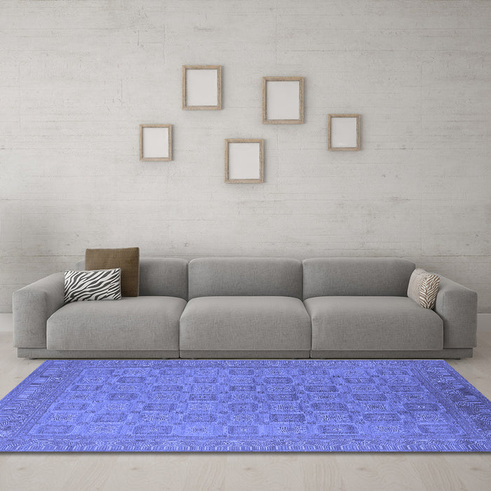 Machine Washable Oriental Blue Industrial Rug in a Living Room, wshurb2121blu