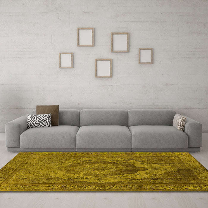 Machine Washable Oriental Yellow Industrial Rug in a Living Room, wshurb2130yw