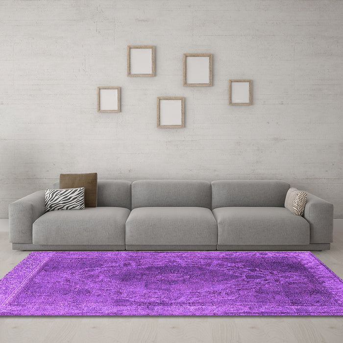 Machine Washable Oriental Purple Industrial Area Rugs in a Living Room, wshurb2131pur