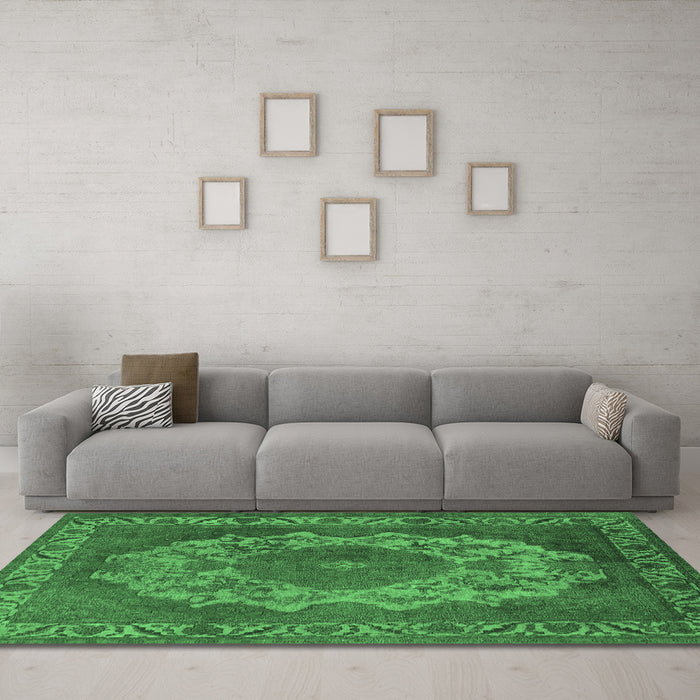 Machine Washable Oriental Emerald Green Industrial Area Rugs in a Living Room,, wshurb2133emgrn