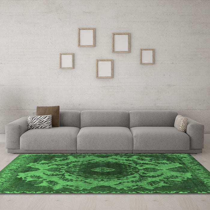 Machine Washable Oriental Emerald Green Industrial Area Rugs in a Living Room,, wshurb2134emgrn
