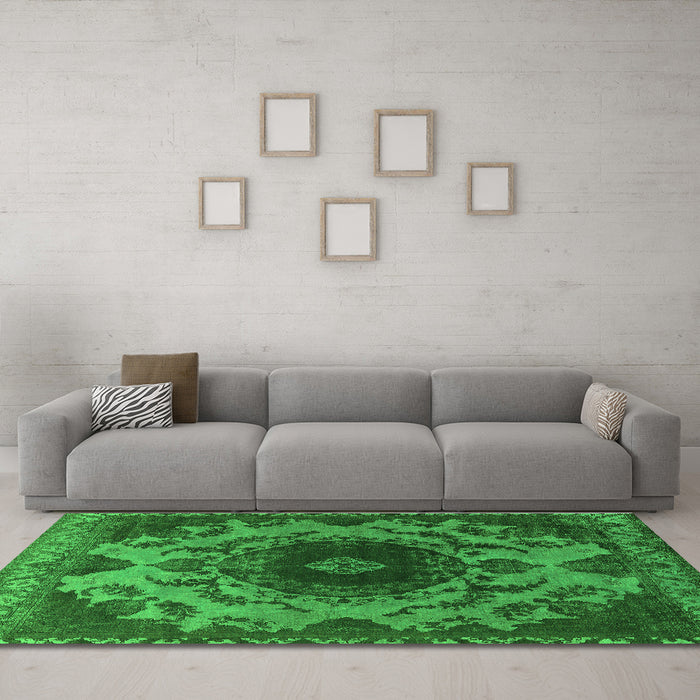 Machine Washable Oriental Green Industrial Area Rugs in a Living Room,, wshurb2134grn