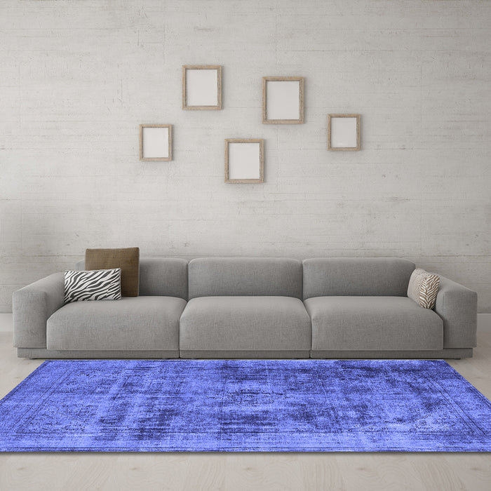 Machine Washable Oriental Blue Industrial Rug in a Living Room, wshurb2138blu