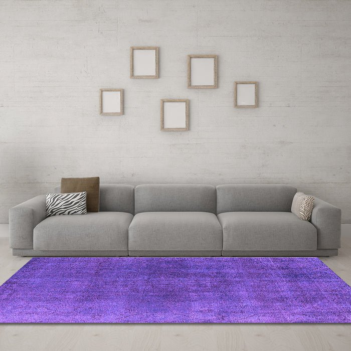Machine Washable Oriental Purple Industrial Area Rugs in a Living Room, wshurb2139pur