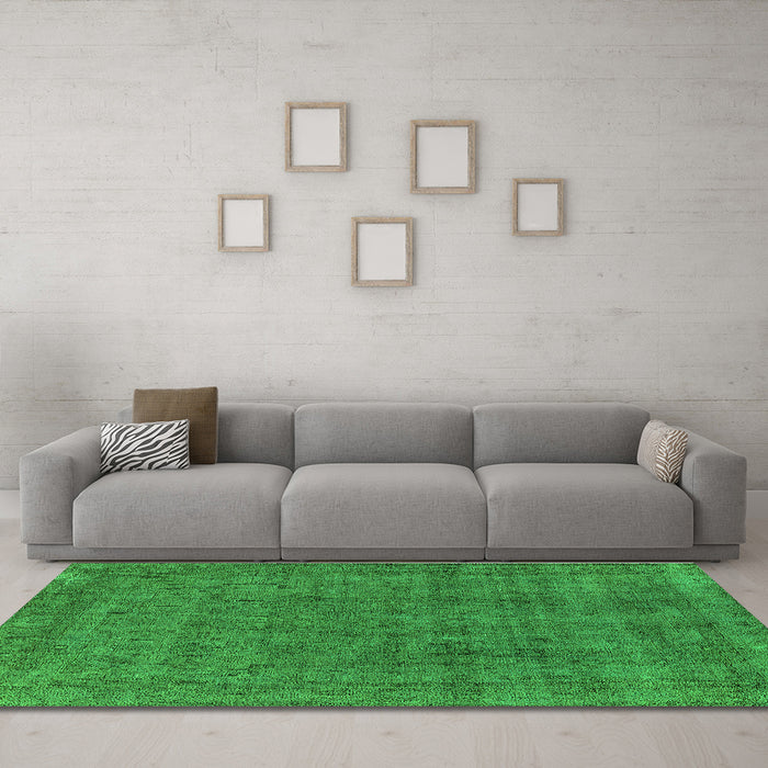 Machine Washable Oriental Green Industrial Area Rugs in a Living Room,, wshurb2140grn