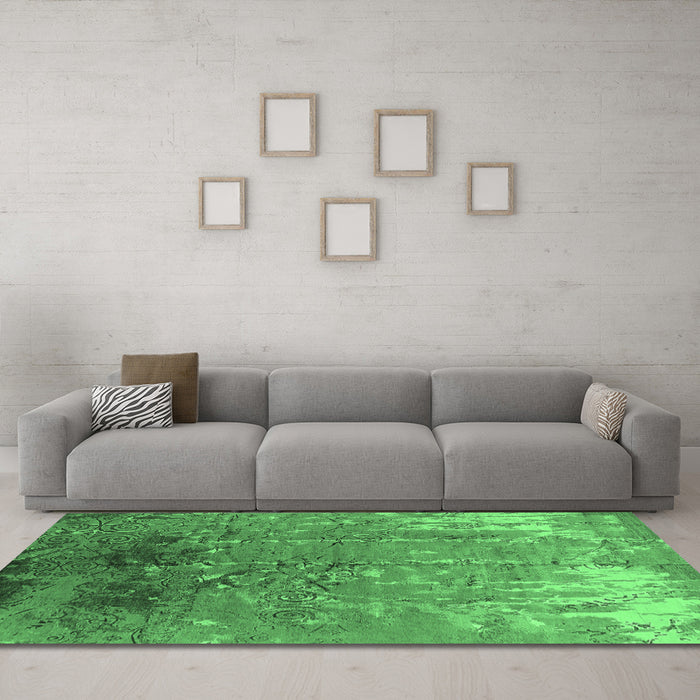 Machine Washable Oriental Emerald Green Industrial Area Rugs in a Living Room,, wshurb2145emgrn