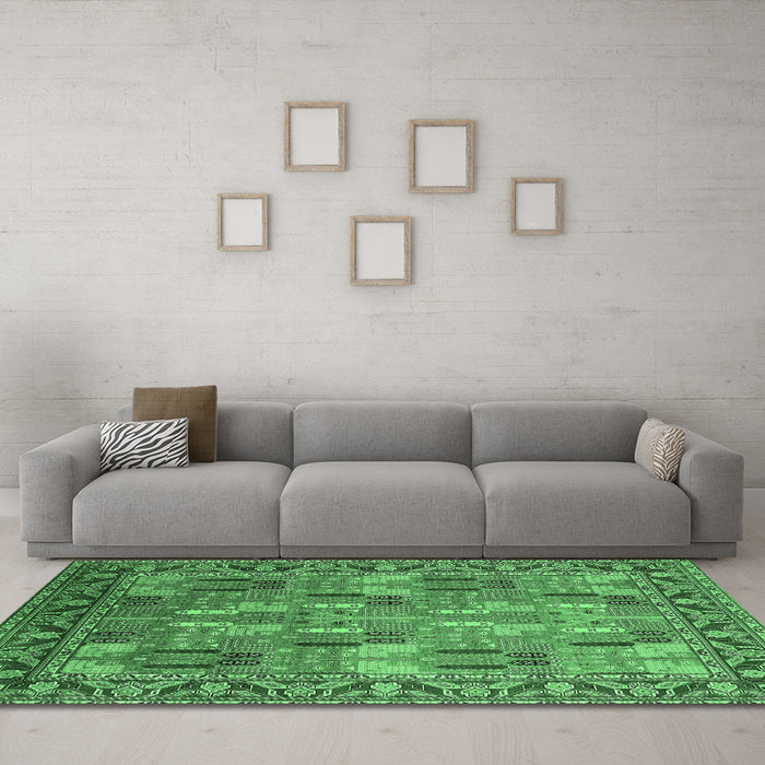 Machine Washable Oriental Emerald Green Industrial Area Rugs in a Living Room,, wshurb2151emgrn